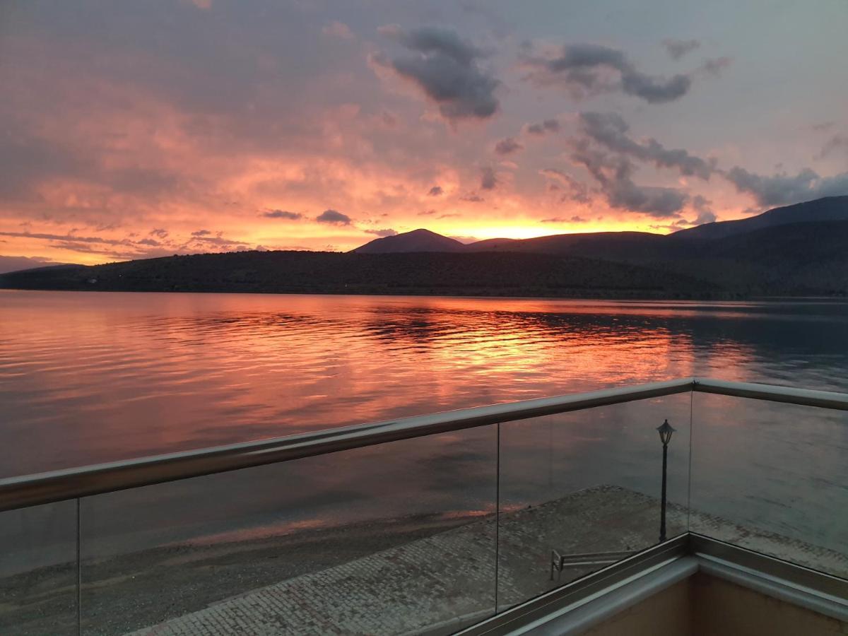 Boho Beach House In Itea-Delphi エクステリア 写真
