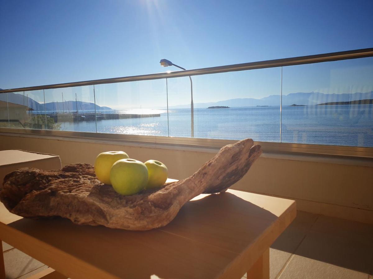 Boho Beach House In Itea-Delphi エクステリア 写真