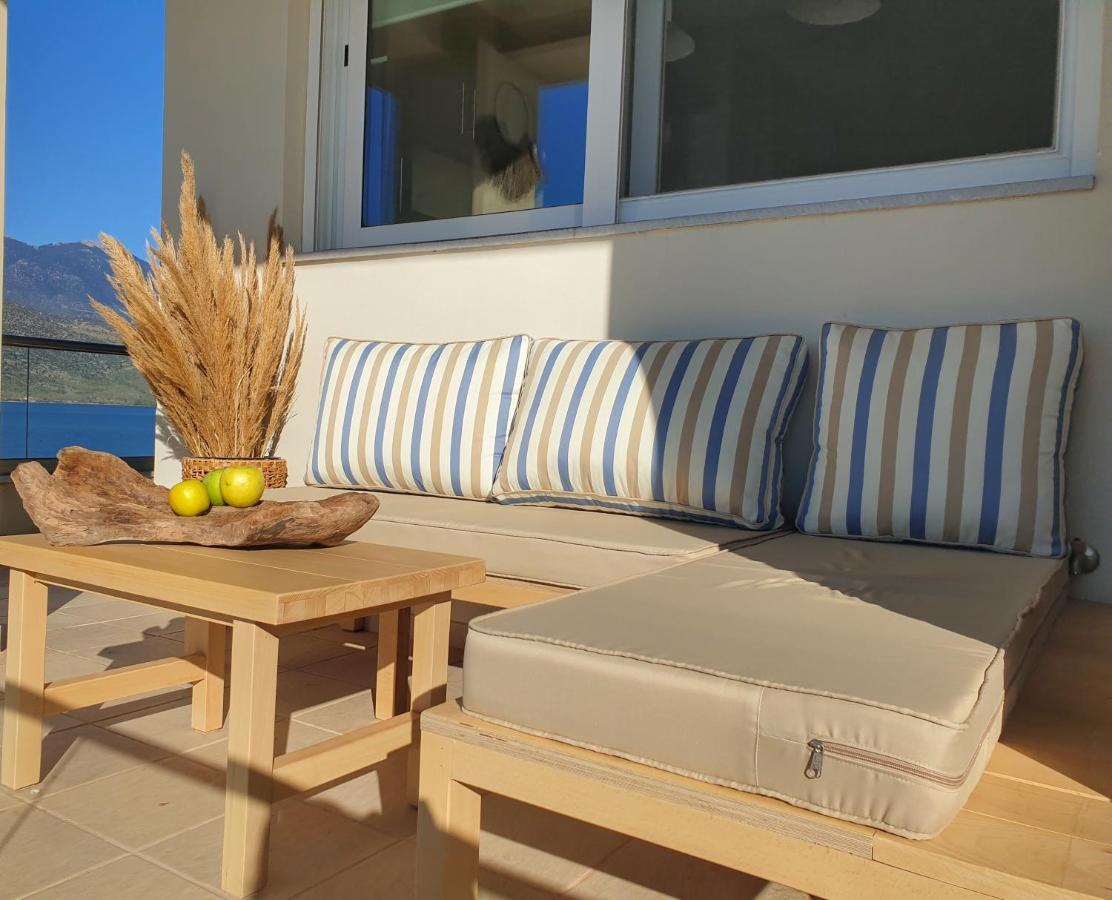 Boho Beach House In Itea-Delphi エクステリア 写真