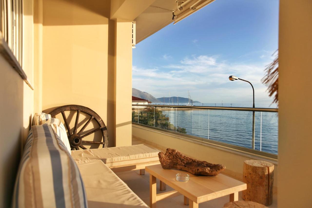 Boho Beach House In Itea-Delphi エクステリア 写真