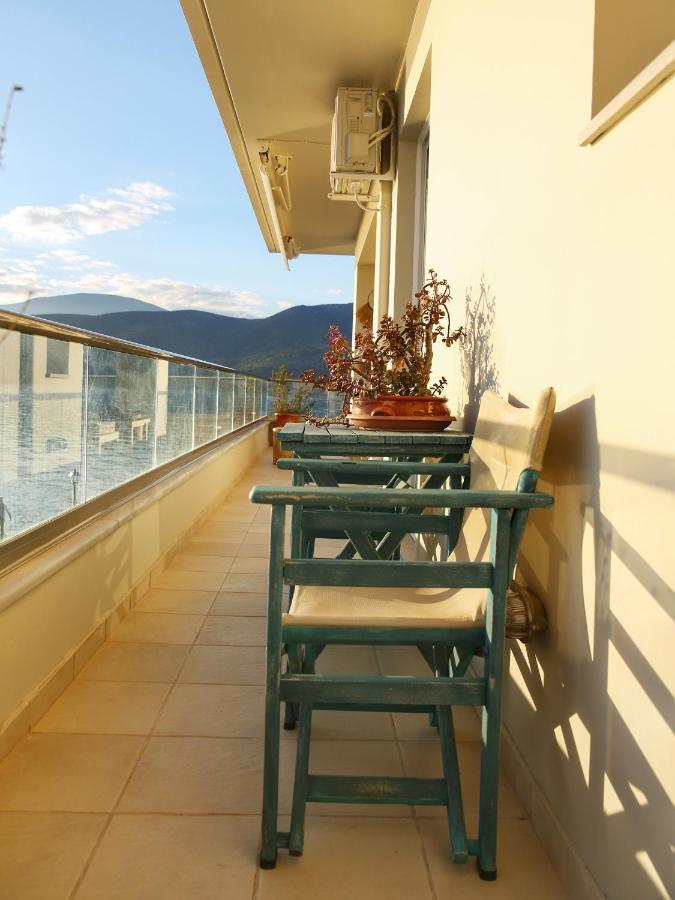 Boho Beach House In Itea-Delphi エクステリア 写真