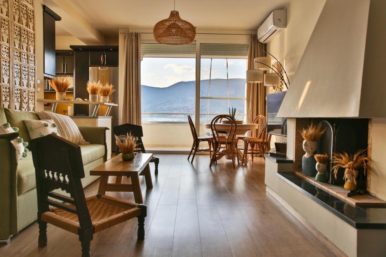 Boho Beach House In Itea-Delphi エクステリア 写真